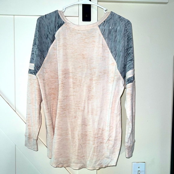 OBEY long sleeve - Picture 3 of 3